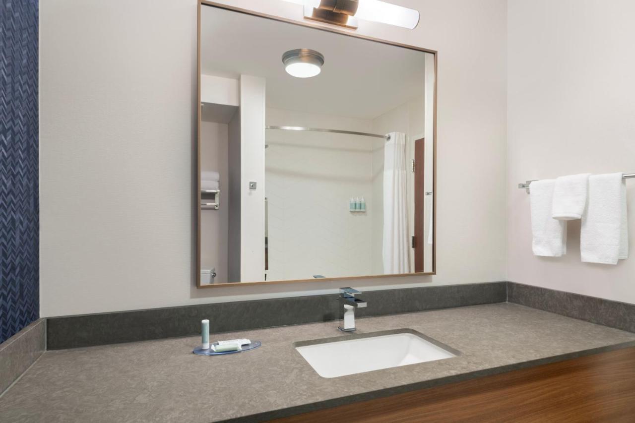 Fairfield Inn & Suites Denton Dış mekan fotoğraf