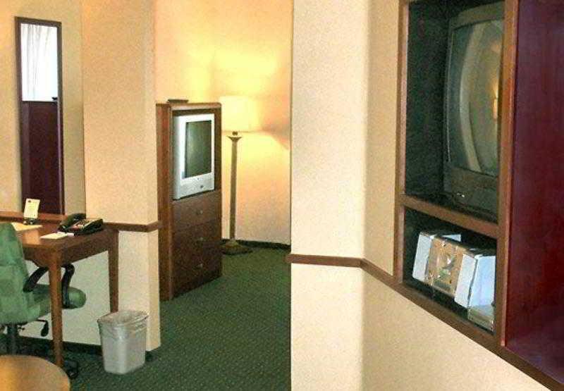 Fairfield Inn & Suites Denton Dış mekan fotoğraf