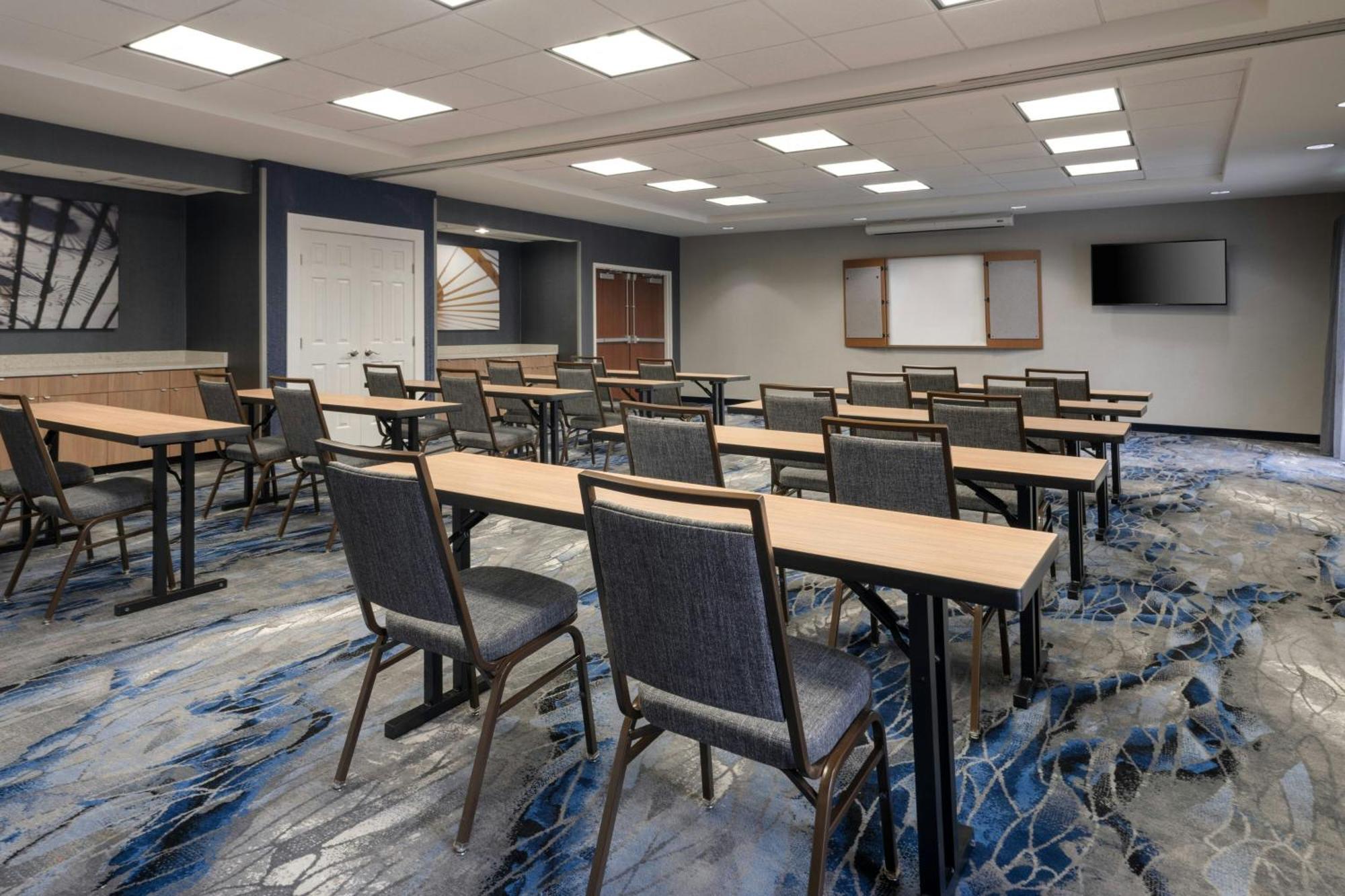 Fairfield Inn & Suites Denton Dış mekan fotoğraf