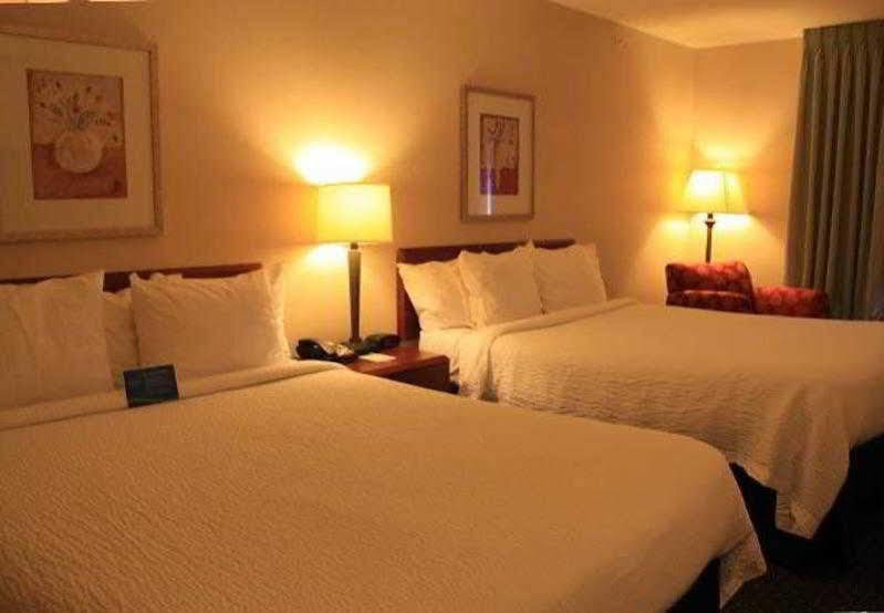 Fairfield Inn & Suites Denton Dış mekan fotoğraf